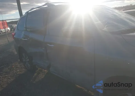 2018 Nissan Pathfinder S from USA, damaged, VIN 5N1DR2MM9JC651882